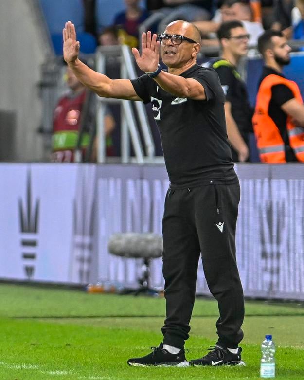 Francesco Calzona duel s Nemeckom veľmi prežíval.