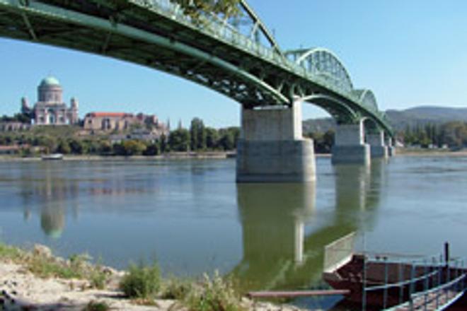 Business is bridging the countries in the region just as Maria Valeria Bridge connects Štúrovo, Slovakia and Esztergom, Hungary.