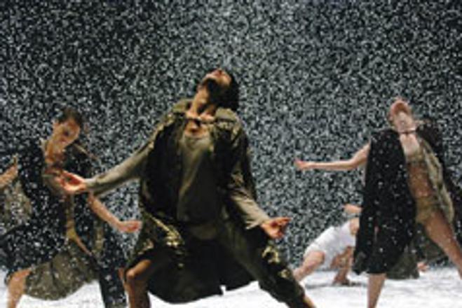 Kef-Kafim by the Kibbutz Contemporary Dance Company.
