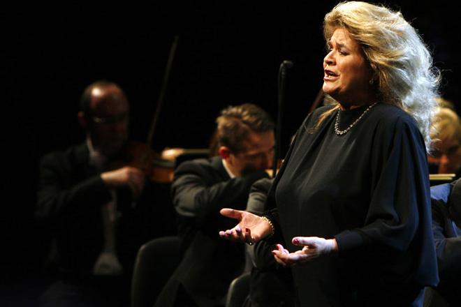 Gabriela Beňačková 