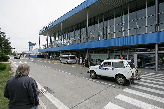 Bratislava Airport: waiting for investment.