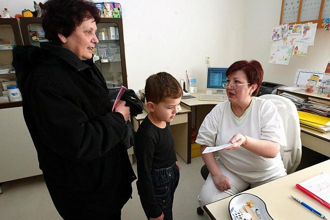The government says adopting e–health will reduce error and duplication.