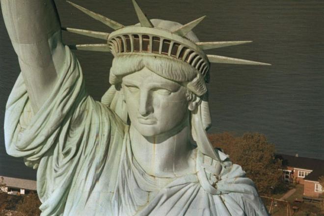 The Statue of Liberty in New York has welcomed many Slovak emigrants.