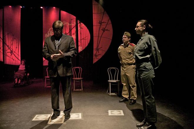 The Toronto Slovak Theatre recently staged Viliam Klimáček's play about 1968 emigrants.