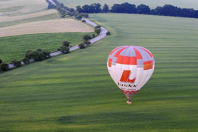 Balloonists in Košice prepare to take to the skies. 