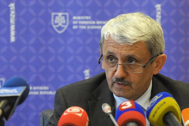 Foreign Affairs Minister Mikuláš Dzurinda 
