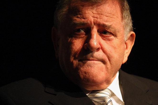 Mečiar says he will quit if his party does not hit 5 percent. 