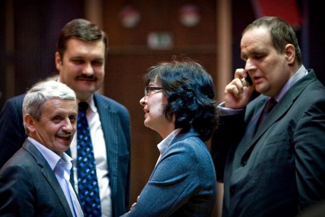 Dzurinda (far left), with all three candidates: (l-r) Novotný, Žitňanská and Frešo. 