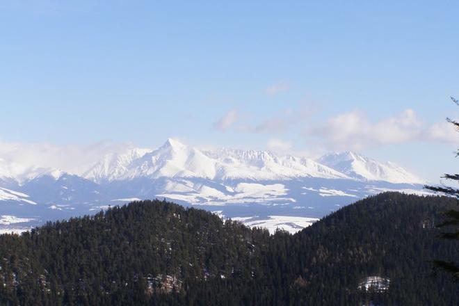 The High Tatras, one of Slovakia's main tourist attractions