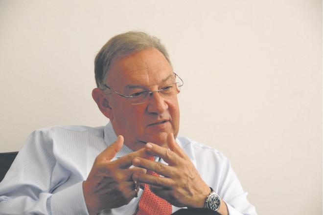 Ambassador Walter Lion