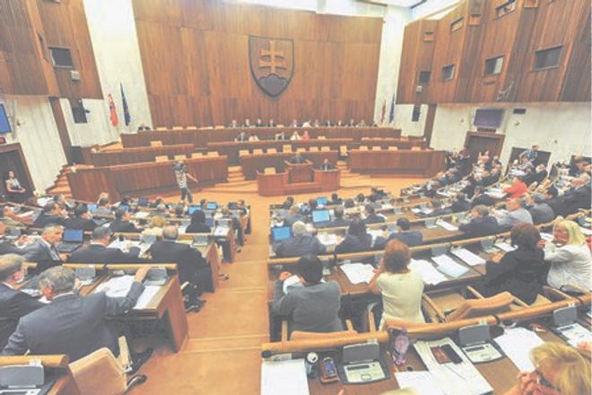 All MPs attending the vote agreed to scrap their immunity from criminal prosecution.