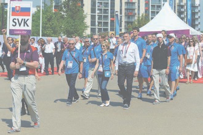The Slovak Olympic team arrives in London.