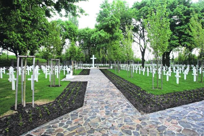 Petržalka military cemetery.