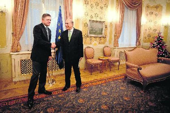 Robert Fico and Angel Gurría