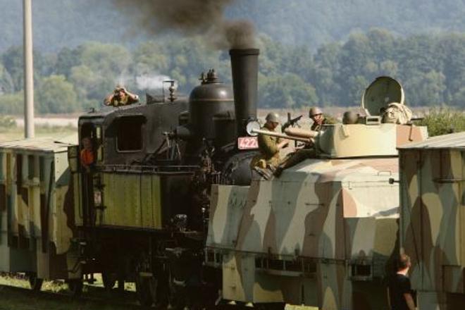 The "Štefánik" train, used in the Slovak National Uprising, was featured in Utrecht.