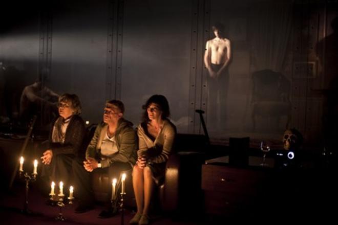 Winning Rechnitz - The Angel of Death: Emília Vášáryová (R), Richard Stanke and Szidi Tobias