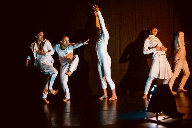 Les SlovaKs Dance Collective 
