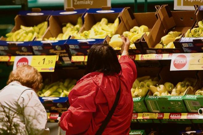 Chains say sanctions have not affected their sales.