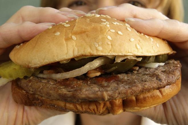 Children should eat less fast food.