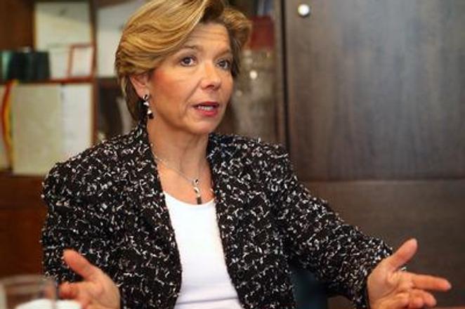 Regina Ovesny-Straka