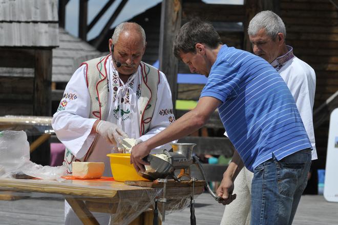 Nationwide shepherd's feast Ovenálie in Východná.