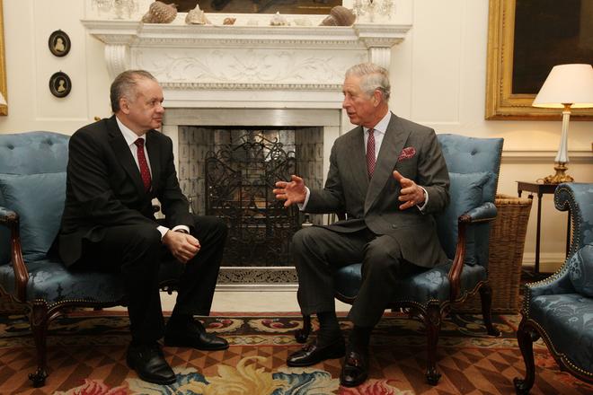 Slovak President Andrej Kiska (l) and Prince Charles