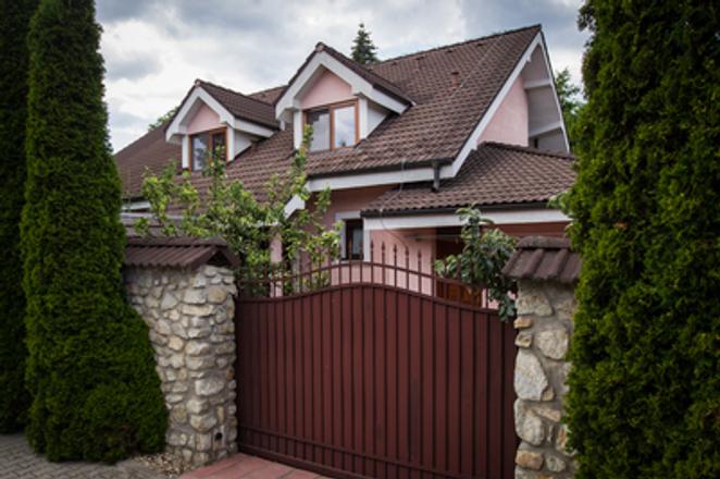 The house in Limbach where Ľuboš Kosík lives. 