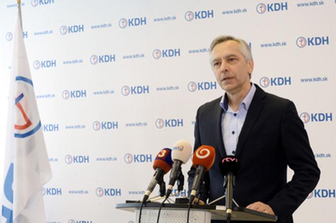 Figeľ announced resignation as KDH chair. 