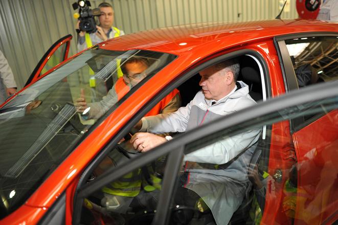 President Andrej Kiska in Peugeot.