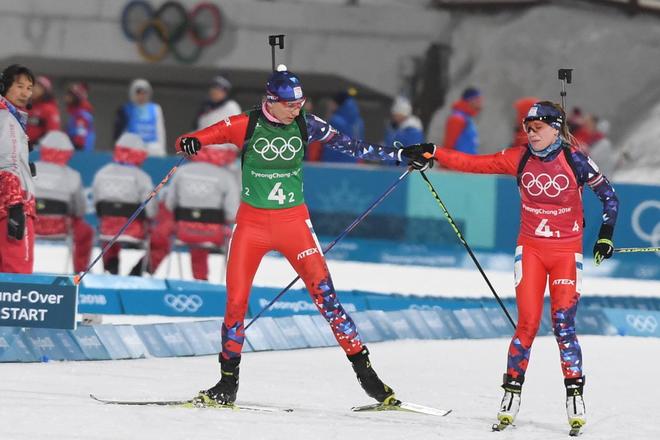 L-R Kuzmina and Fialková in the failed Slovak race. 