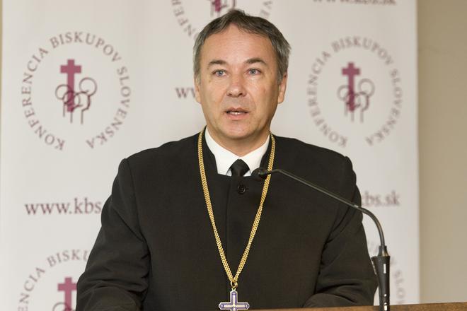 General Bishop of the Evangelical Church of the Augsburg Confession in Slovakia Miloš Klátik 