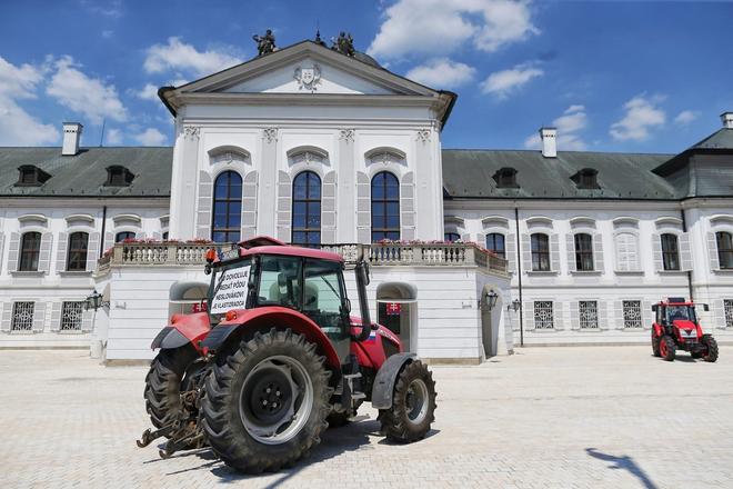 Farmers also met President Andrej Kiska in Bratislava