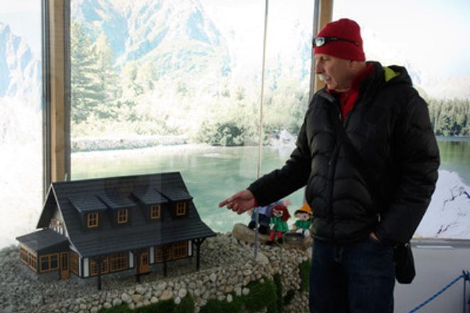 Peter Trembáč na done of his miniature works at Hrebienok.