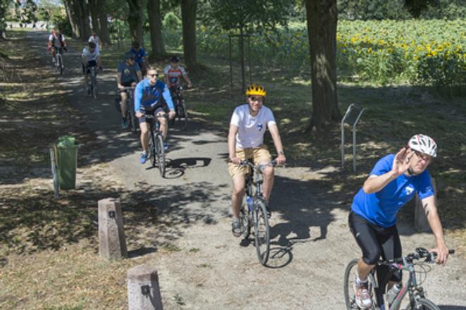 US Ambassador Adam Sterling (2nd R) together with other ambassadors cycled to Ivanka pri Dunaji on July 20 to pay tribute to M.R. Štefánik. 