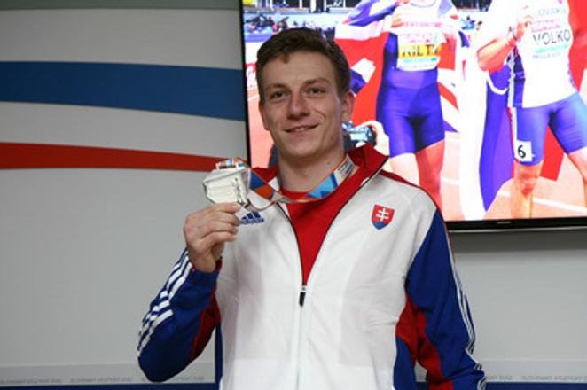 Ján Volko, runner winning silver medal at European Athletics Indoor Championships in Belgrade 