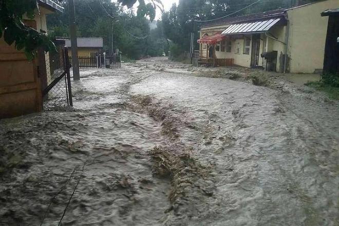 The stream flooded over in Zákopčie, Kyscue, August 5.