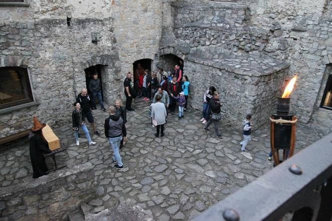 Budatínsky Castle in Žilina will stay open late on May 18 so that visitors could enjoy night tours and observe the night sky.
