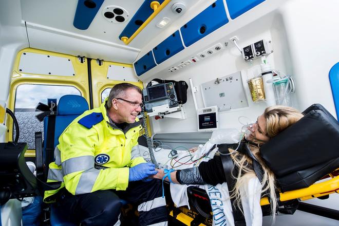 Czech firm KPR Health Invest has decided to sell its 49 percent of shares in Falck Záchranná to the Danish Falck.  