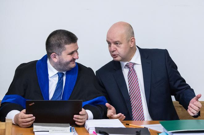 Pavol Rusko (r) and his lawyer Michal Mandzák during the September 20 trial.