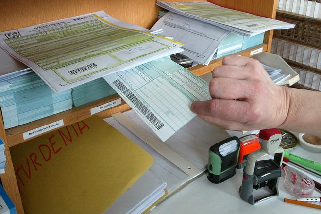 Audit companies provide a range of advisory services that help companies increase their performance and profitability. 