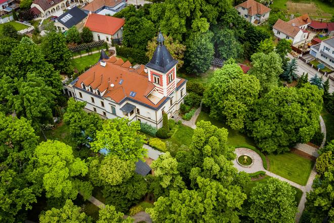 Manor house in Vinosady
