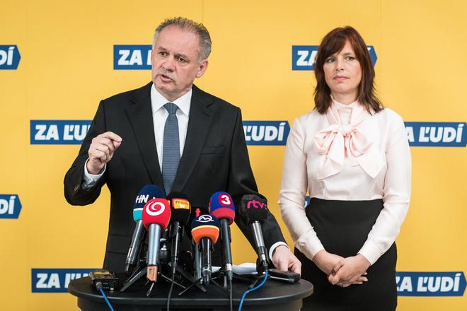 Ex-Slovak President Andrej Kiska (left) and Za ľudí party member Veronika Remišová (right)speak at the press conference