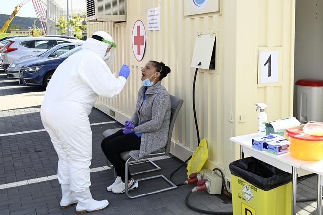 A new temporary testing site for COVID-19 is opened in Trenčín on September 4, 2020. 