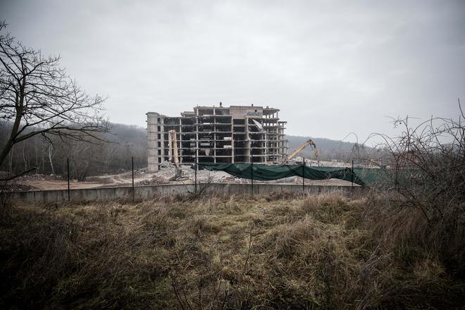 The former skeleton of the unfinished hospital in Bratislava's Rázsochy borough.