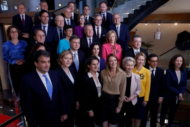 European Commission President Ursula von der Leyen, front centre right, and European Parliament President Roberta Metsola, front centre left, pose with the new EU College of Commissioners, after a vote at the European Parliament in Strasbourg, France, Wednesday, November 27, 2024.