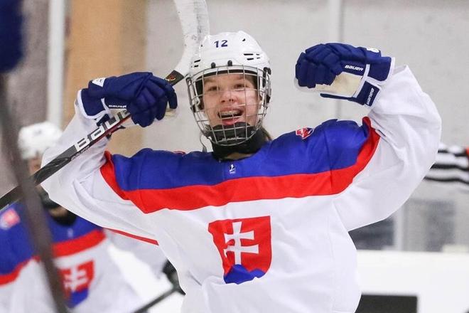 Nela Lopušanová.
