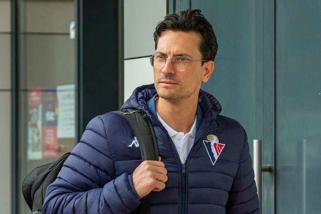 Tréner HC Slovan Bratislava Brad Tapper