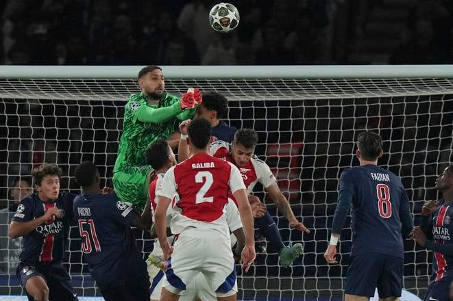 Gianluigi Donnarumma predviedol v Parku princov proti Arsenalu ďalší výnimočný výkon.