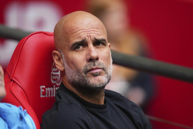 Tréner Manchester City Pep Guardiola.