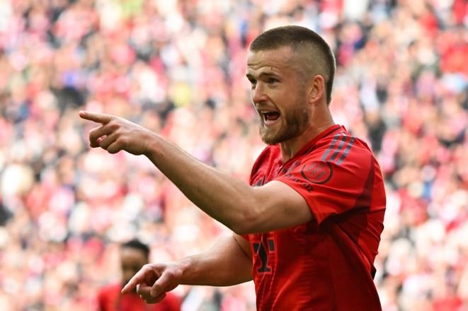 Na archívnej snímke Eric Dier v drese Bayernu Mníchov.